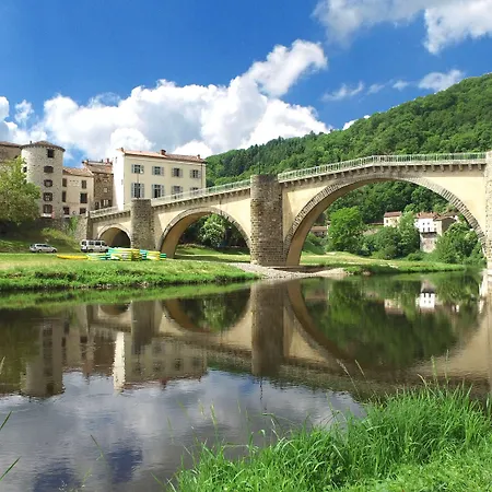 Kompleks wypoczynkowy Vvf Les Gorges De L'allier Lavoûte-Chilhac