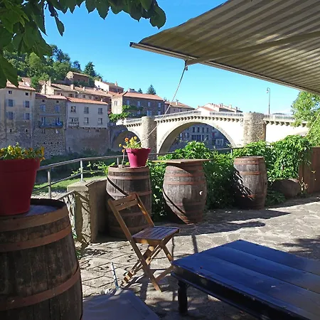 Vvf Les Gorges De L'allier Lavoûte-Chilhac