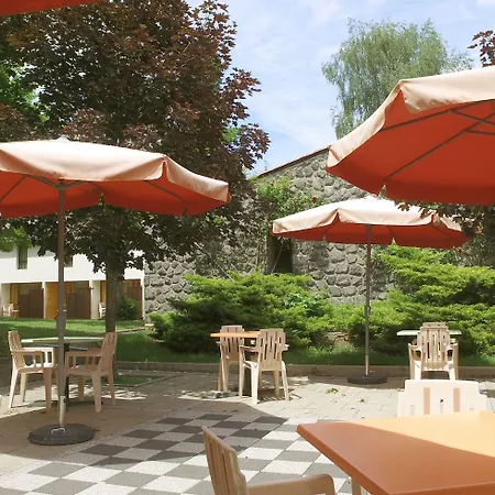 Vvf Les Gorges De L'allier Kompleks wypoczynkowy 3*