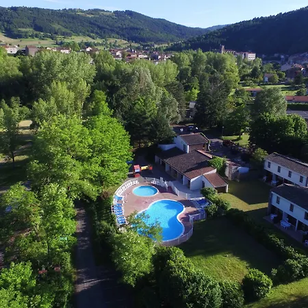 Vvf Les Gorges De L'allier Tatil parkı