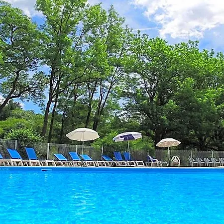 Vvf Les Gorges De L'allier Tatil parkı
