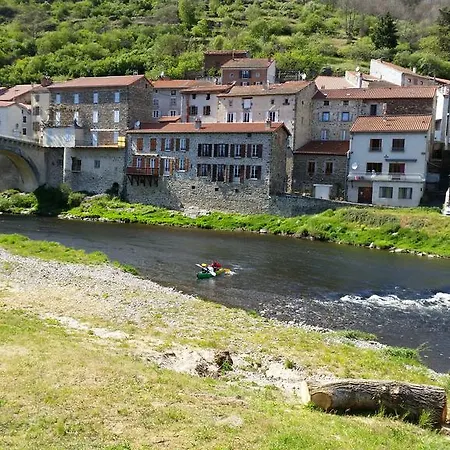 Kompleks wypoczynkowy Vvf Les Gorges De L'allier Lavoûte-Chilhac