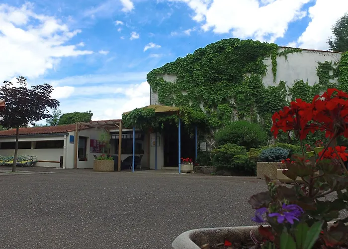Village de vacances Vvf Villages  Les Gorges De L'allier   Lavoûte-chilhac 3*
