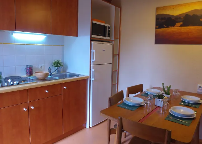 Vvf Villages  Les Gorges De L'allier   Lavoûte-chilhac Village de vacances Lavoûte-Chilhac