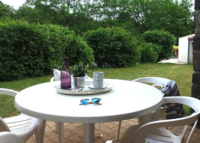 Village de vacances Vvf Villages  Les Gorges De L'allier   Lavoûte-chilhac 3*